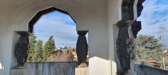 21 room Villa in Legnano, Italy No. 49928 45