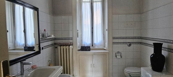 21 room Villa in Legnano, Italy No. 49928 29