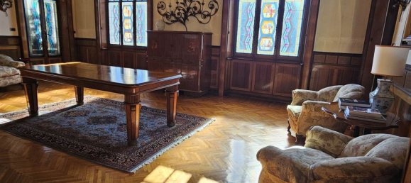 21 room Villa in Legnano, Italy No. 49928 6