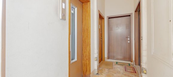 2-salle Appartement à Milan, Italy No. 338155 31