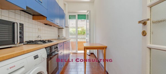 2-salle Appartement à Milan, Italy No. 338155 18