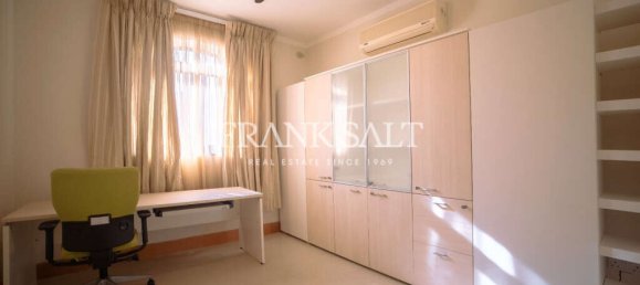 3 Schlafzimmer Villa in Swieqi, Malta, Nr. 7477 17