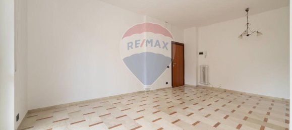 Apartamento de 3 habitaciónes en Como, Italy No. 31642 4