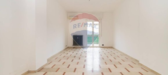 Apartamento de 3 habitaciónes en Como, Italy No. 31642 3
