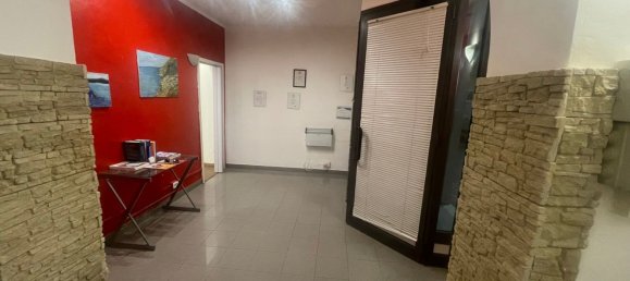 Gewerbliche Immobilie in Genoa, Italy 40m², Nr. 122911 3