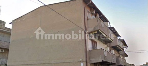 3 bedrooms Apartment in Gela, Italy No. 275437 3