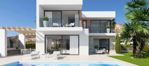 3 Schlafzimmer Villa in Golf Bahia, Spain, Nr. 8906 6