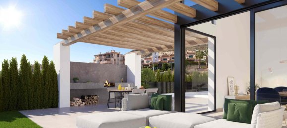 3 Schlafzimmer Villa in Golf Bahia, Spain, Nr. 8906 18