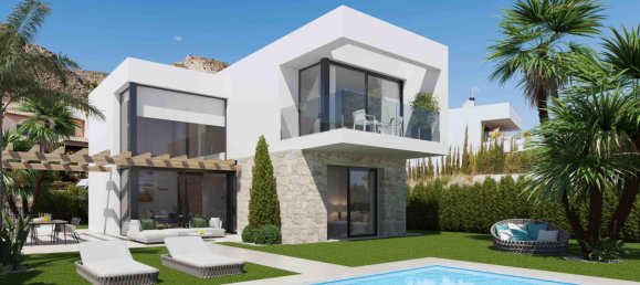 3 Schlafzimmer Villa in Golf Bahia, Spain, Nr. 8906 7