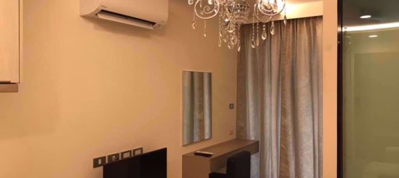 1 bedroom Condo in Vtara Sukhumvit 36 Bangkok, Thailand No. 32111 2