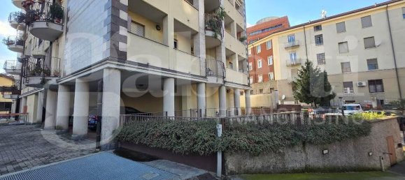 3 rooms Apartment in Sesto San Giovanni, Italy No. 38332 36
