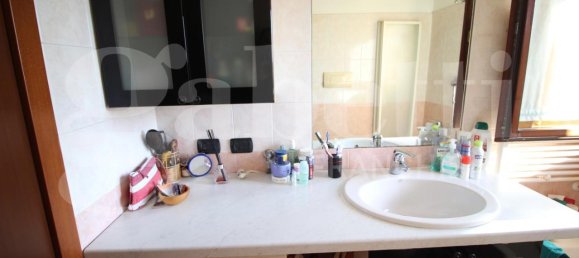 3 rooms Apartment in Sesto San Giovanni, Italy No. 38332 20