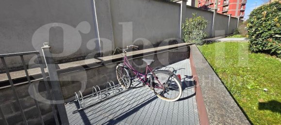 3 rooms Apartment in Sesto San Giovanni, Italy No. 38332 30