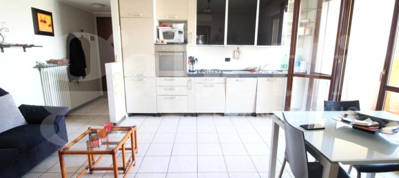 3 rooms Apartment in Sesto San Giovanni, Italy No. 38332 51