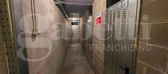 3 rooms Apartment in Sesto San Giovanni, Italy No. 38332 34