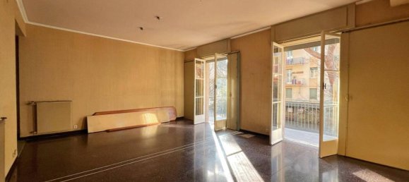 5 rooms Apartment in Arenzano, Italy No. 177891 6