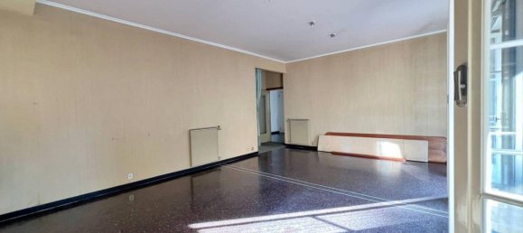 5 rooms Apartment in Arenzano, Italy No. 177891 7