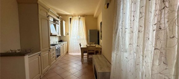 Apartamento de 3 divisões em Merone, Italy N.º 144476 24