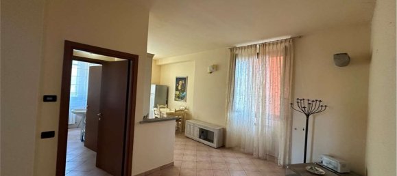 Apartamento de 3 divisões em Merone, Italy N.º 144476 28