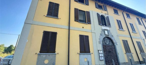 Apartamento de 3 divisões em Merone, Italy N.º 144476 14