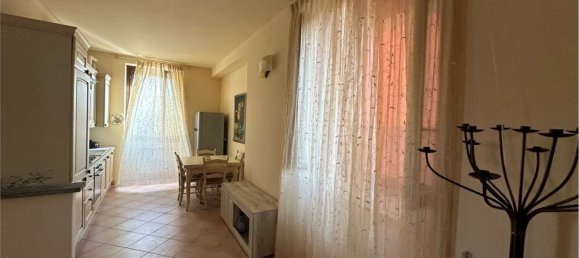 Apartamento de 3 divisões em Merone, Italy N.º 144476 34