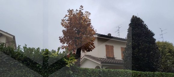 7 rooms House in Carpi, Italy No. 22058 10