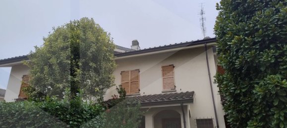 7 rooms House in Carpi, Italy No. 22058 5