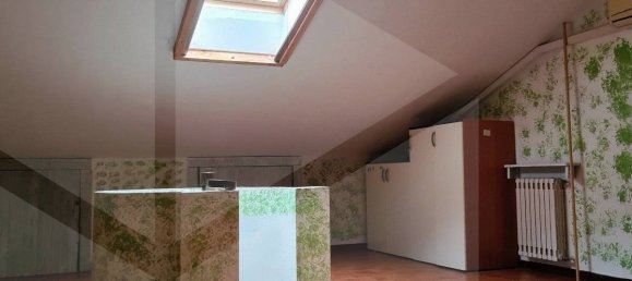 7 rooms House in Carpi, Italy No. 22058 17