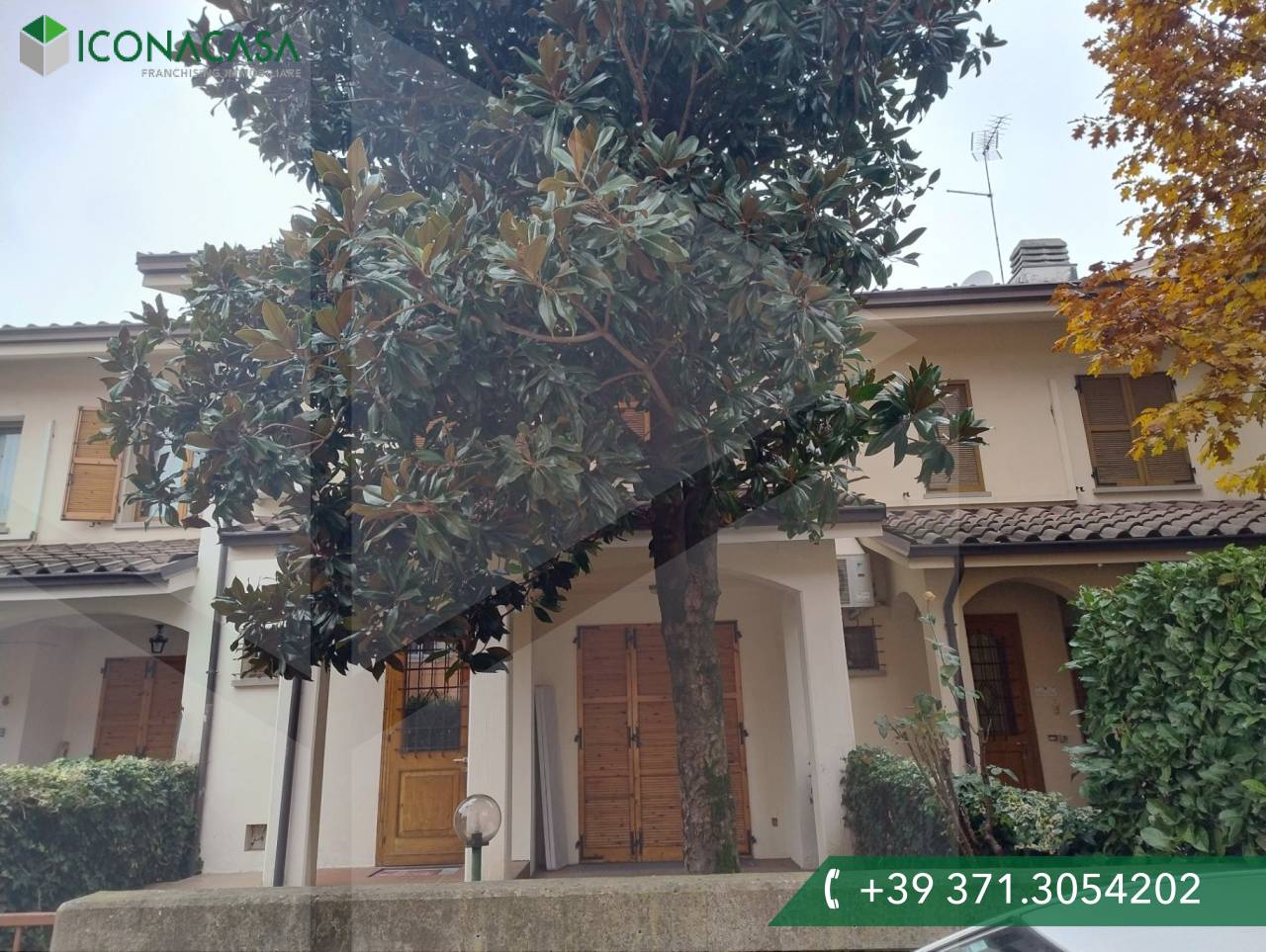 7 rooms House in Carpi, Italy No. 22058