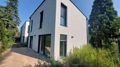 3 Schlafzimmer Haus in Maria-Lanzendorf, Austria, Nr. 32701