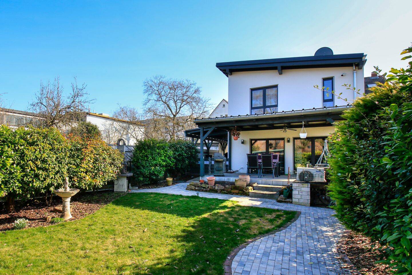 Adosado de 6 dormitorios en Ludwigshafen am Rhein, Germany No. 144165