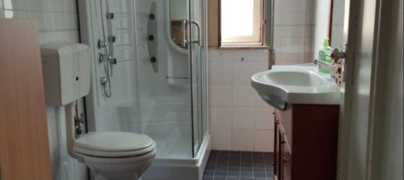 Apartamento de 2 dormitorios en Vittoria, Italy No. 250910 5