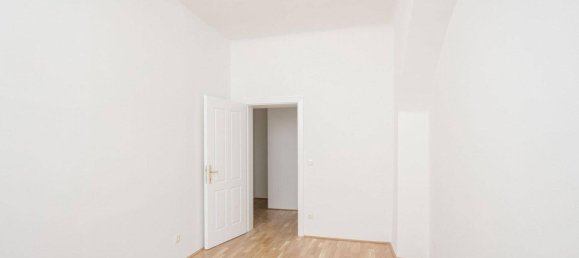 2 rooms Apartment in Favoriten, Austria No. 42926 5