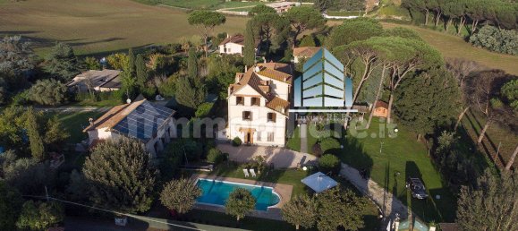 5 bedrooms Villa in Rome, Italy No. 332911 10