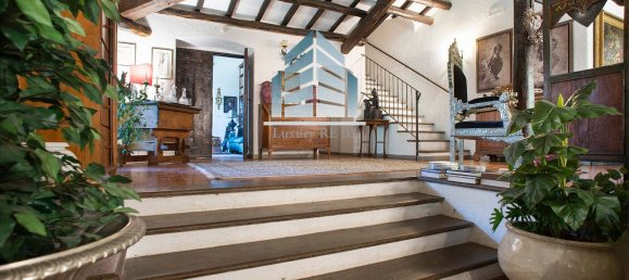 5 bedrooms Villa in Rome, Italy No. 332911 19