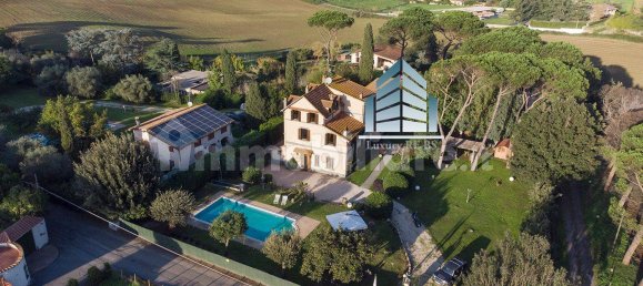 5 bedrooms Villa in Rome, Italy No. 332911 48