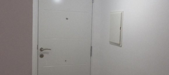 2 bedrooms Apartment in Zaragoza, Spain No. 182434 7