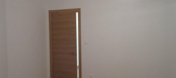 2 bedrooms Apartment in Zaragoza, Spain No. 182434 18