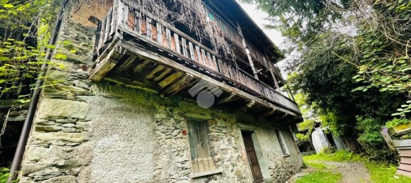 8 rooms House in Viù, Italy No. 8051 9