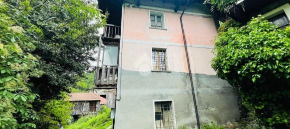 8 rooms House in Viù, Italy No. 8051 6