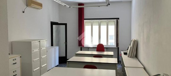 3 bedrooms Apartment in Foggia, Italy No. 272049 8