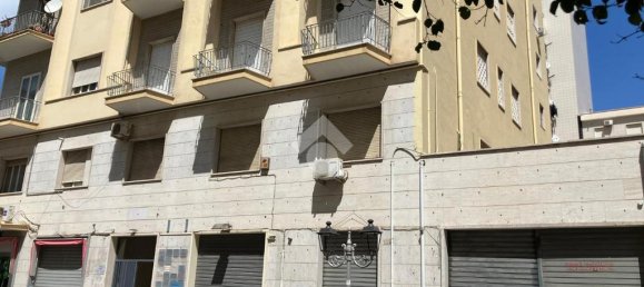 3 bedrooms Apartment in Foggia, Italy No. 272049 2