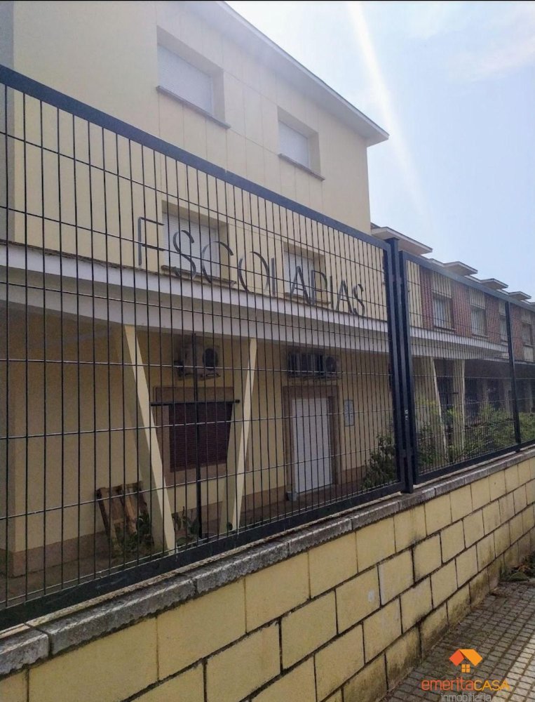 Квартира с 3 спальнями в Мерида, Испания № 202890