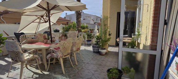 3 bedrooms House in Torrevieja, Spain No. 176105 3