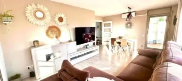 3 Schlafzimmer Doppelhaus in Rubi, Spain, Nr. 142988 4