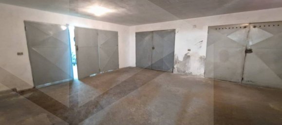 1 room Garage in Vasto, Italy No. 19972 4