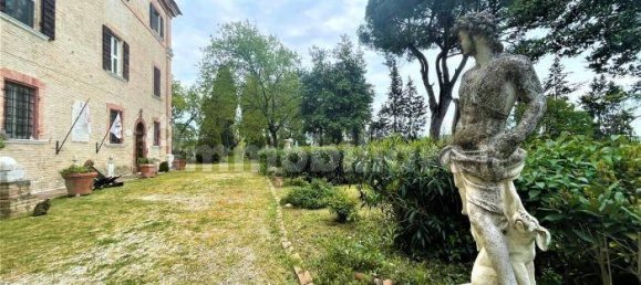 Apartamento de 3 dormitorios en Maiolati Spontini, Italy No. 282100 9