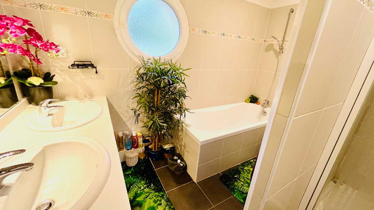 Casa de 3 dormitorios en Ascain, France No. 195037