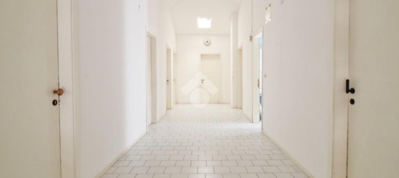 1 bedroom Apartment in Montesilvano, Italy No. 297354 3