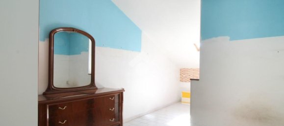 1 bedroom Apartment in Montesilvano, Italy No. 297354 4